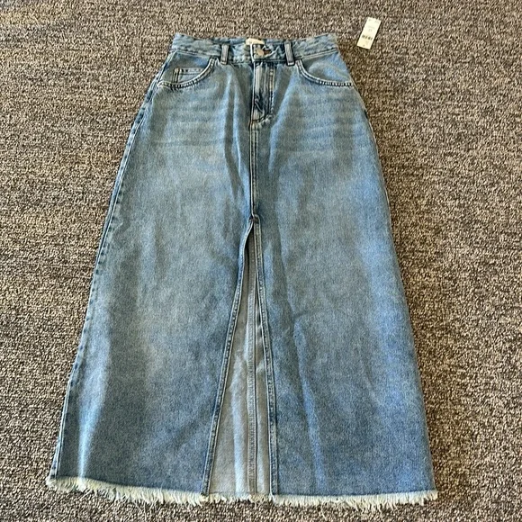 NWT Anthropologie Petite Pilcro The Madi Slit Front Denim Skirt Sz 6P - Picture 7 of 15